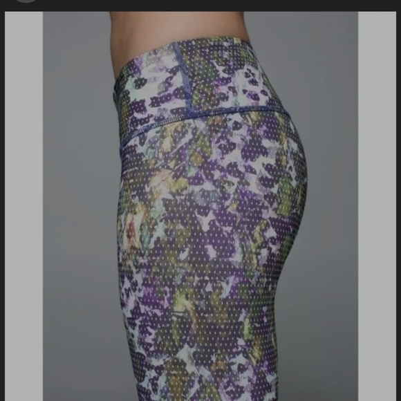 Lululemon | Wunder Under Iris Floral Dot Leggings 6 - Picture 5 of 6
